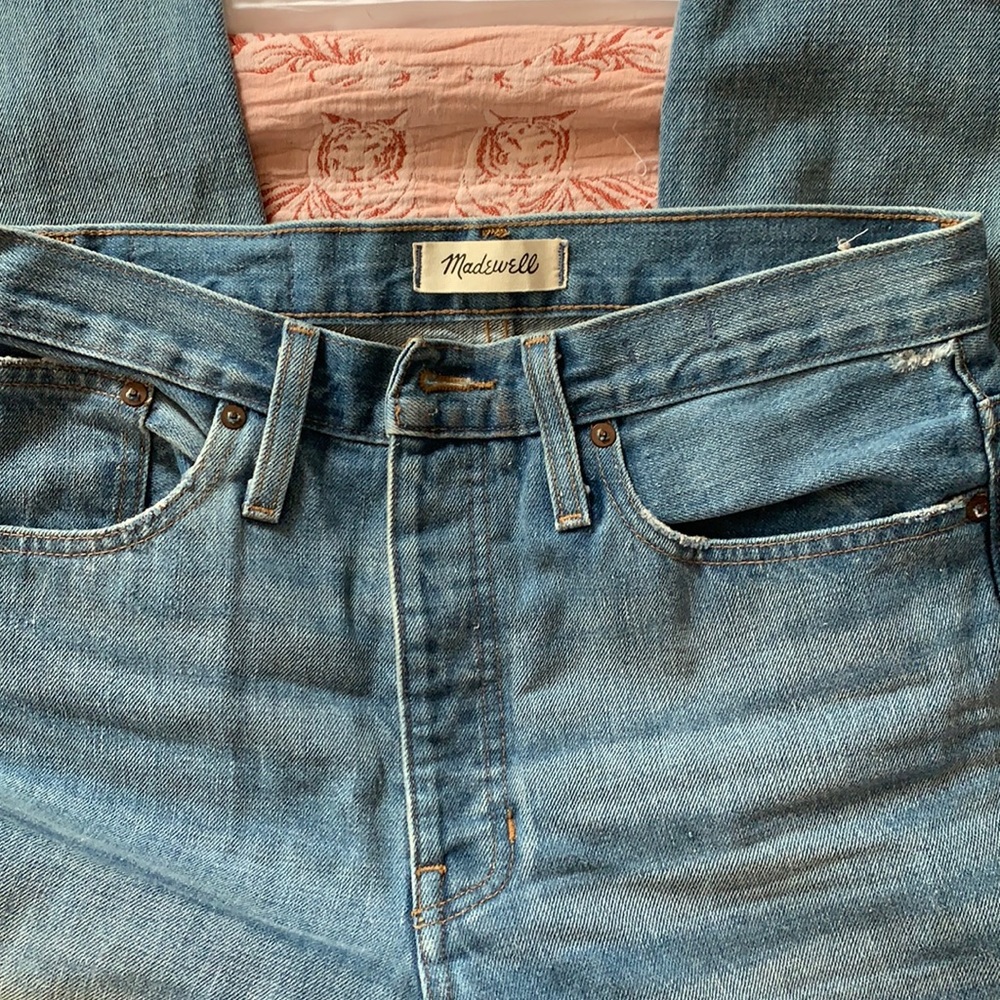 Madewell boyfriend jeans size 27